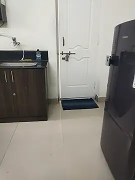 Snapshot of Telugucouple69 chatting on March 2, 10:33 am Telugucouple69 online show from March 2, 10:33 am