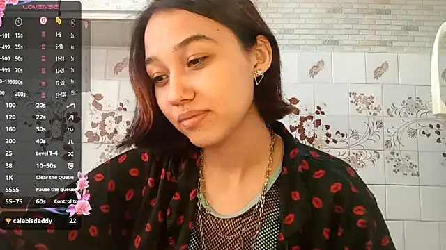 AnnettaBelsito online show from April 29, 12:20 pm