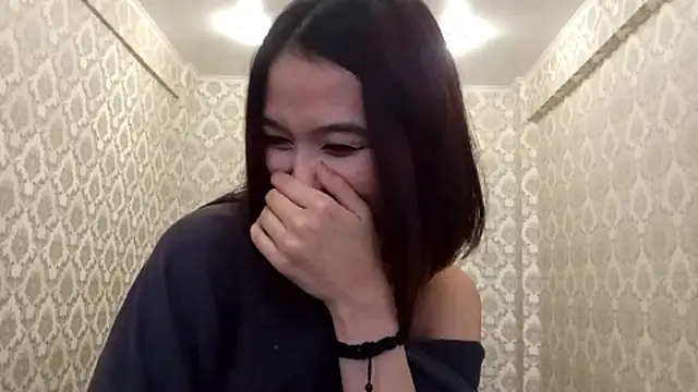 AnnettaBelsito online show from February 25, 1:44 pm