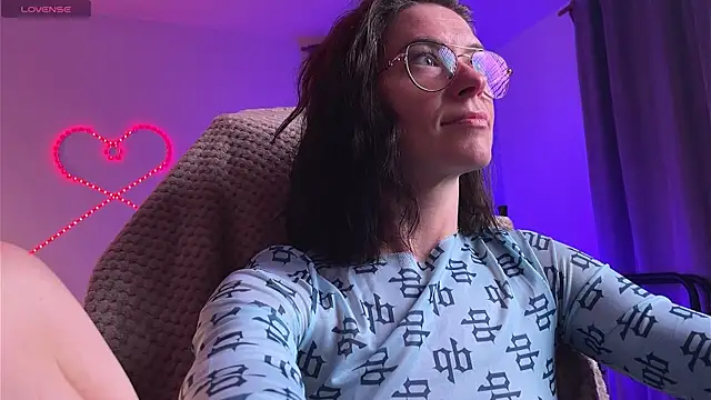 Katy Kar online show from April 1, 7:33 pm