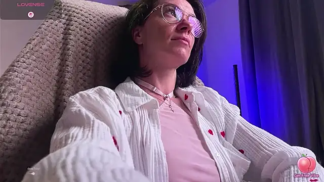 Katy Kar online show from May 8, 7:39 pm