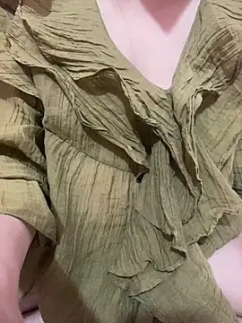 Snapshot of hamoi11 chatting on March 1, 11:16 pm hamoi11 online show from March 1, 11:16 pm