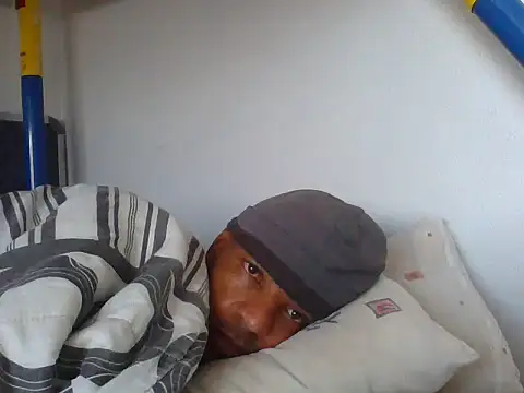 lavelle26 online show from April 3, 7:04 am