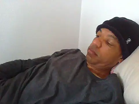 lavelle26 online show from February 14, 6:35 am