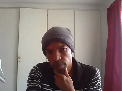 lavelle26 online show from April 12, 1:14 pm