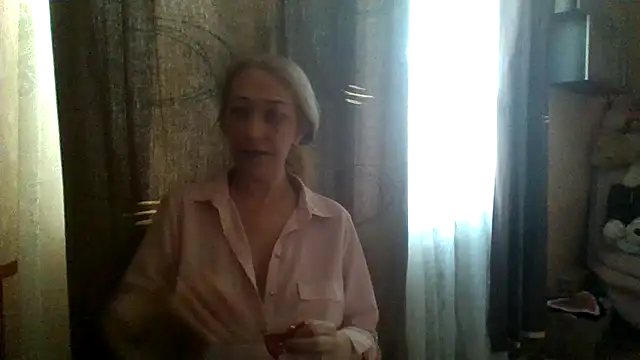Snapshot of Yurkish chatting on June 3, 5:30 am Yurkish online show from June 3, 5:30 am