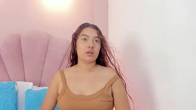 Emily Harpeer online show from May 11, 11:44 am