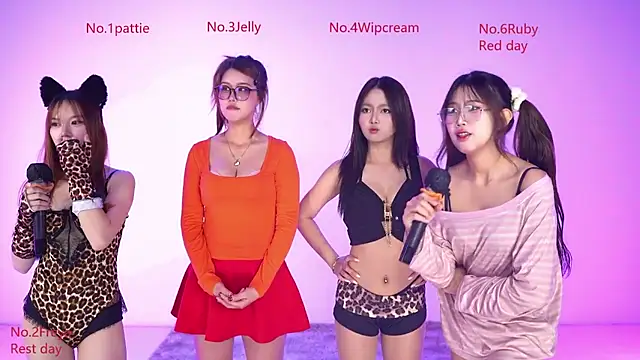 Snapshot of Believe-girl chatting on June 6, 12:10 pm Believe-girl online show from June 6, 12:10 pm