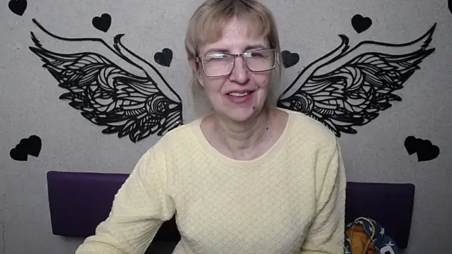 PattySanny online show from April 2, 12:34 pm