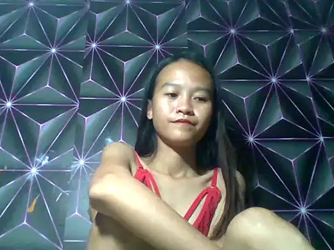 Yourlilpinayy online show from March 8, 10:35 pm