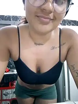 Zoe Renata online show from April 22, 8:21 am