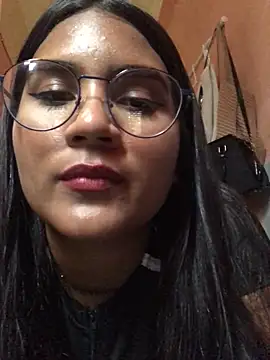 Snapshot of Zoe_Renata chatting on June 14, 9:05 pm Zoe Renata online show from June 14, 9:05 pm
