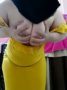 Warda Egy online show from March 28, 3:40 am