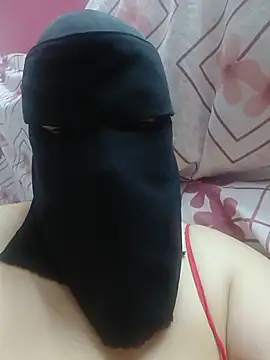 Snapshot of Warda_Egy chatting on June 21, 7:52 pm Warda Egy online show from June 21, 7:52 pm