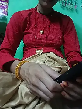 Snapshot of Komal4050 chatting on June 6, 2:00 pm Komal4050 online show from June 6, 2:00 pm