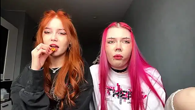 Veldenga online show from February 11, 8:25 am