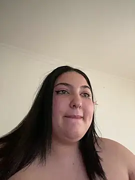 Amber Sinn online show from March 17, 12:30 pm