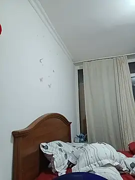 Snapshot of Amber_Sinn chatting on June 2, 8:42 pm Amber Sinn online show from June 2, 8:42 pm