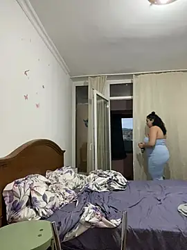Amber Sinn online show from July 12, 6:09 pm