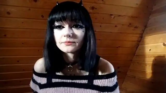 Snapshot of SmilingPatent chatting on February 19, 1:08 pm SmilingPatent online show from February 19, 1:08 pm