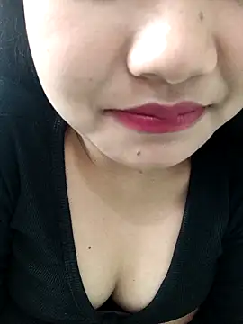 EliraMoon online show from March 18, 8:10 pm