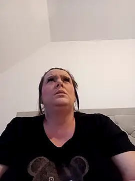 louisa36 online show from April 2, 6:36 pm