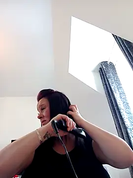 louisa36 online show from March 4, 10:01 am