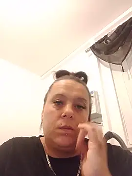 louisa36 online show from June 19, 9:20 pm