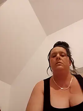 louisa36 online show from February 20, 10:33 pm