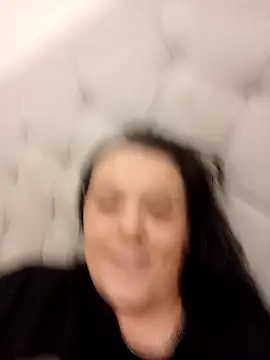 louisa36 online show from February 14, 11:49 pm