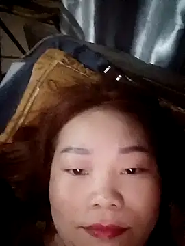 Miesi-c2clove online show from February 8, 12:14 pm