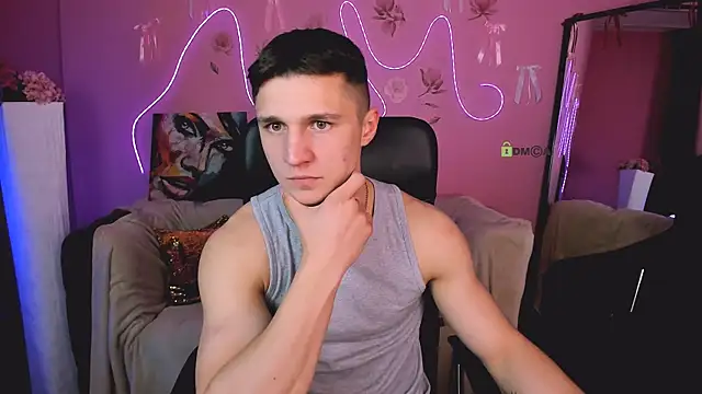 emmanuel shine online show from April 18, 7:18 pm