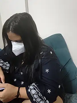 Siya  499 online show from February 19, 7:00 pm