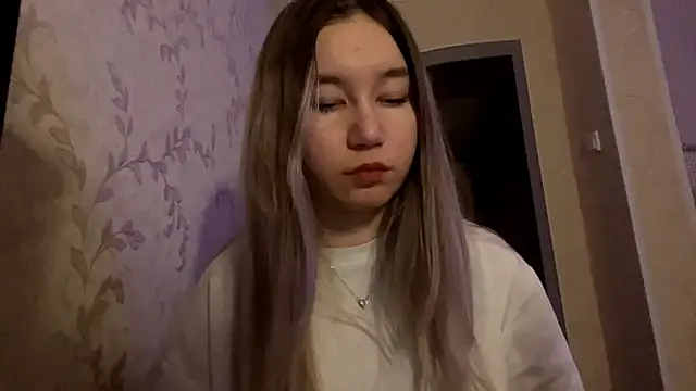 Snapshot of UrrKitty chatting on February 17, 6:27 pm UrrKitty online show from February 17, 6:27 pm