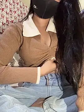 Cutedesigirl online show from February 13, 6:02 am