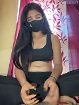 Cutedesigirl online show from April 11, 8:40 am