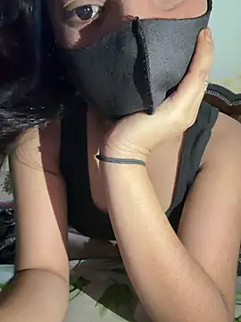 Cutedesigirl online show from May 31, 3:56 am
