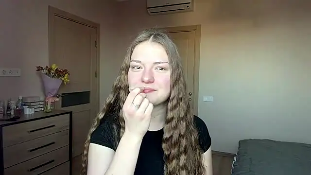 Milayouknow online show from March 17, 5:10 am