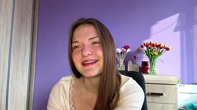 Milayouknow online show from March 10, 7:23 am