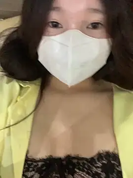 Rin-yiyi online show from February 27, 3:18 am