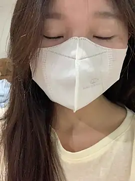 Rin-yiyi online show from February 12, 8:08 pm