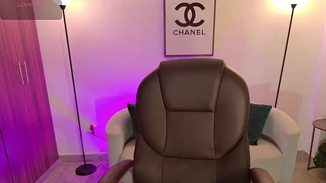 nix rave1 online show from April 7, 7:26 pm