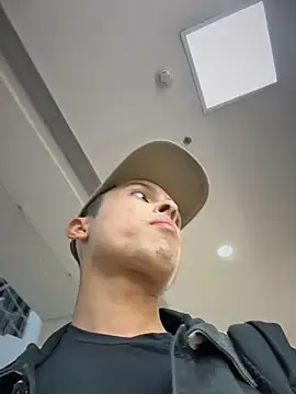 Eros lee online show from March 1, 10:43 pm