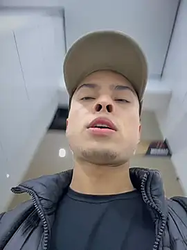 Eros lee online show from March 15, 5:09 pm