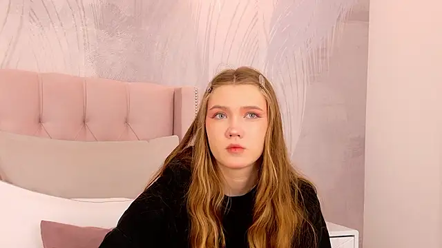 StacyHicks online show from March 7, 3:06 pm