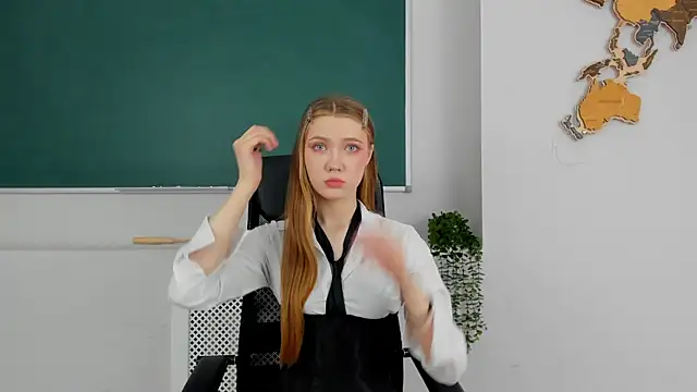 StacyHicks online show from April 4, 3:07 pm