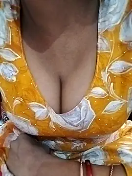 Radhika-sexy online show from March 6, 9:04 am