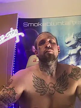 Smokebluntafterblunt online show from April 14, 2:16 am