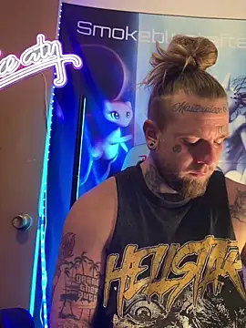 Smokebluntafterblunt online show from March 5, 11:07 am