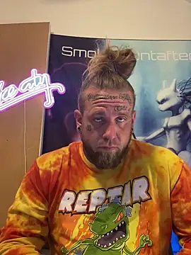Smokebluntafterblunt online show from June 17, 2:38 pm